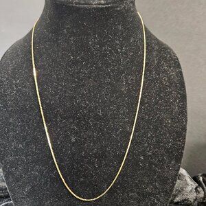 Gold tone Necklace - 11 1/2"
